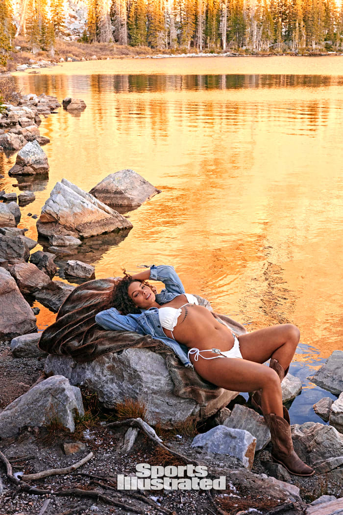 x162937_tk6_00081_rawwmweb